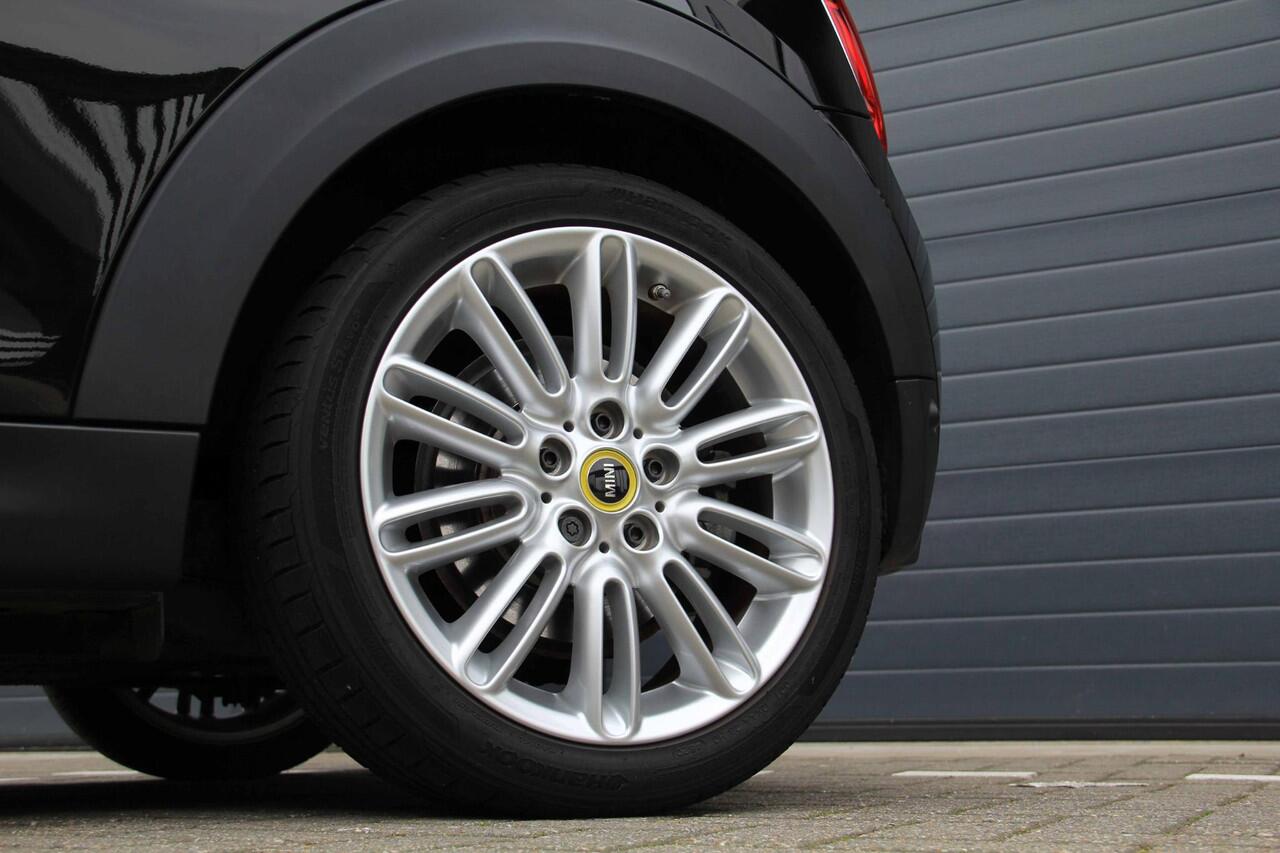 Mini Electric Cooper SE Facelift | Business | Yours | Union Black | Vol in de opties | Enigmatic Black Metallic