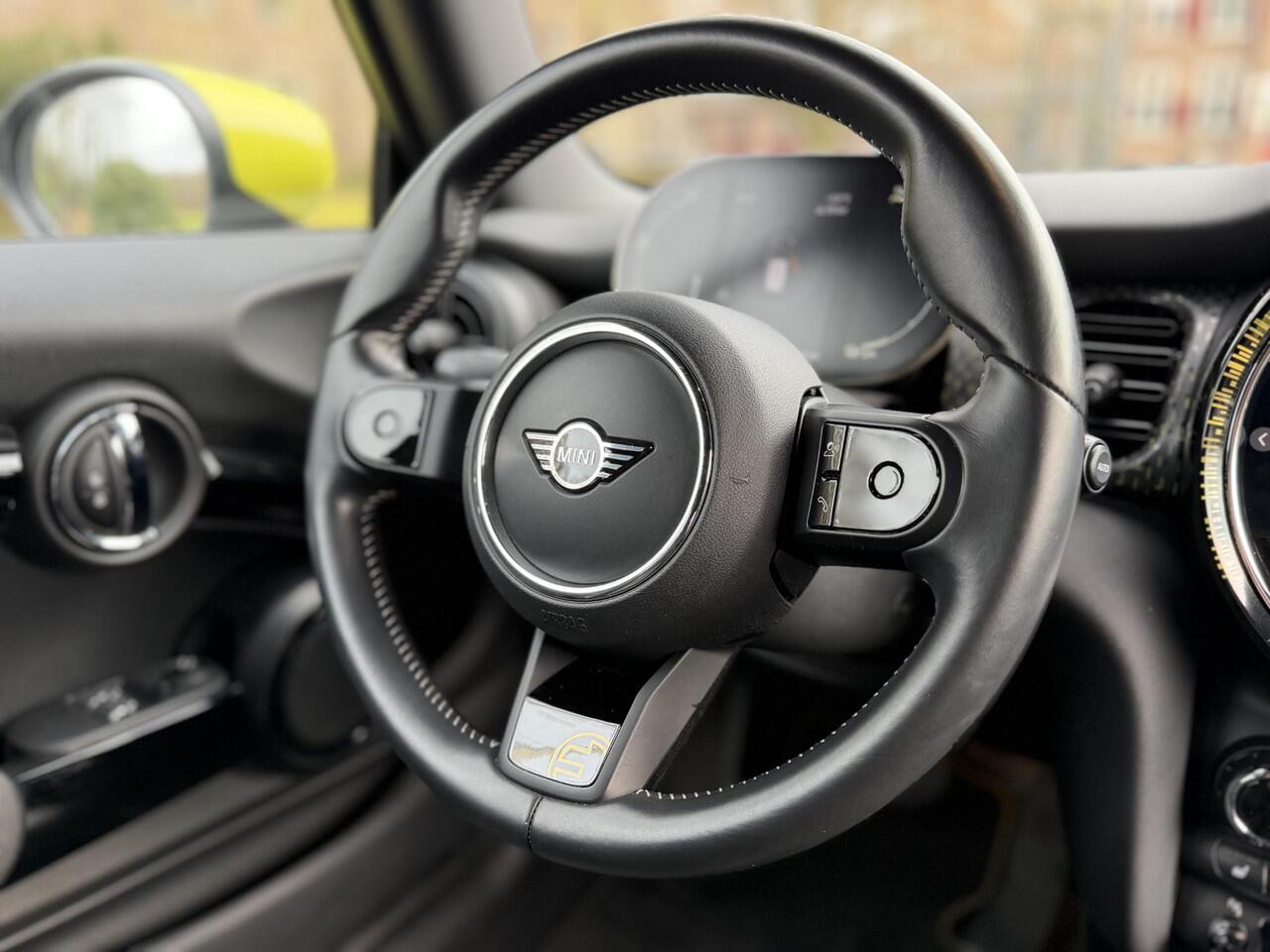 Mini Electric COOPER SE | SOH 95.9% | Leder | PDC | CarPLay | Navi |