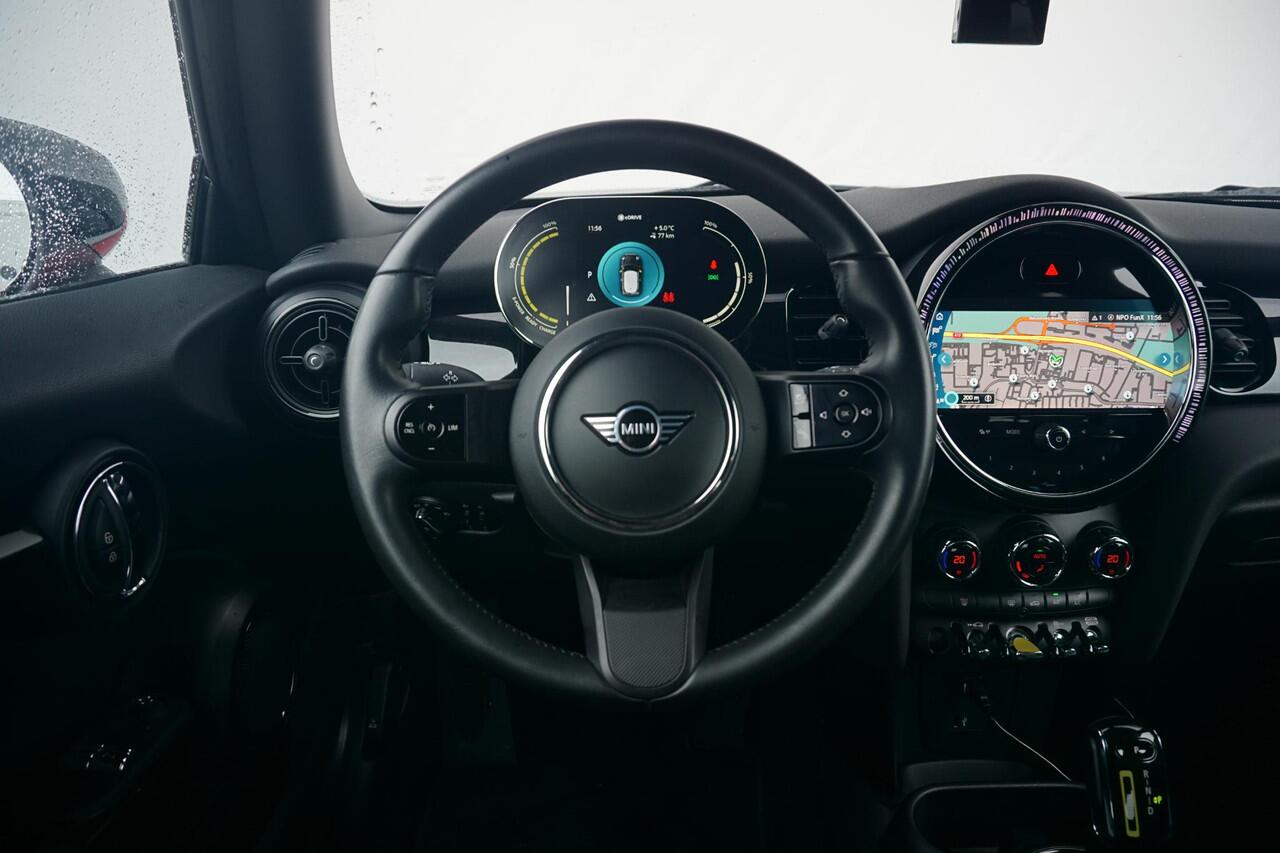 Mini Electric 3-deurs Cooper | Business Edition | Cruise Control | Warmtepomp | Led-Koplampen | Parkeersensoren Achter | Dashcam