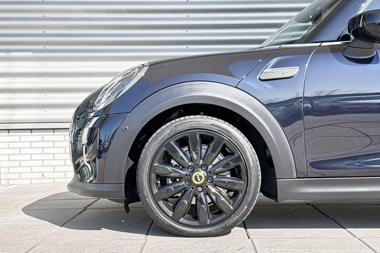 Mini Electric Classic 33 kWh / Selections