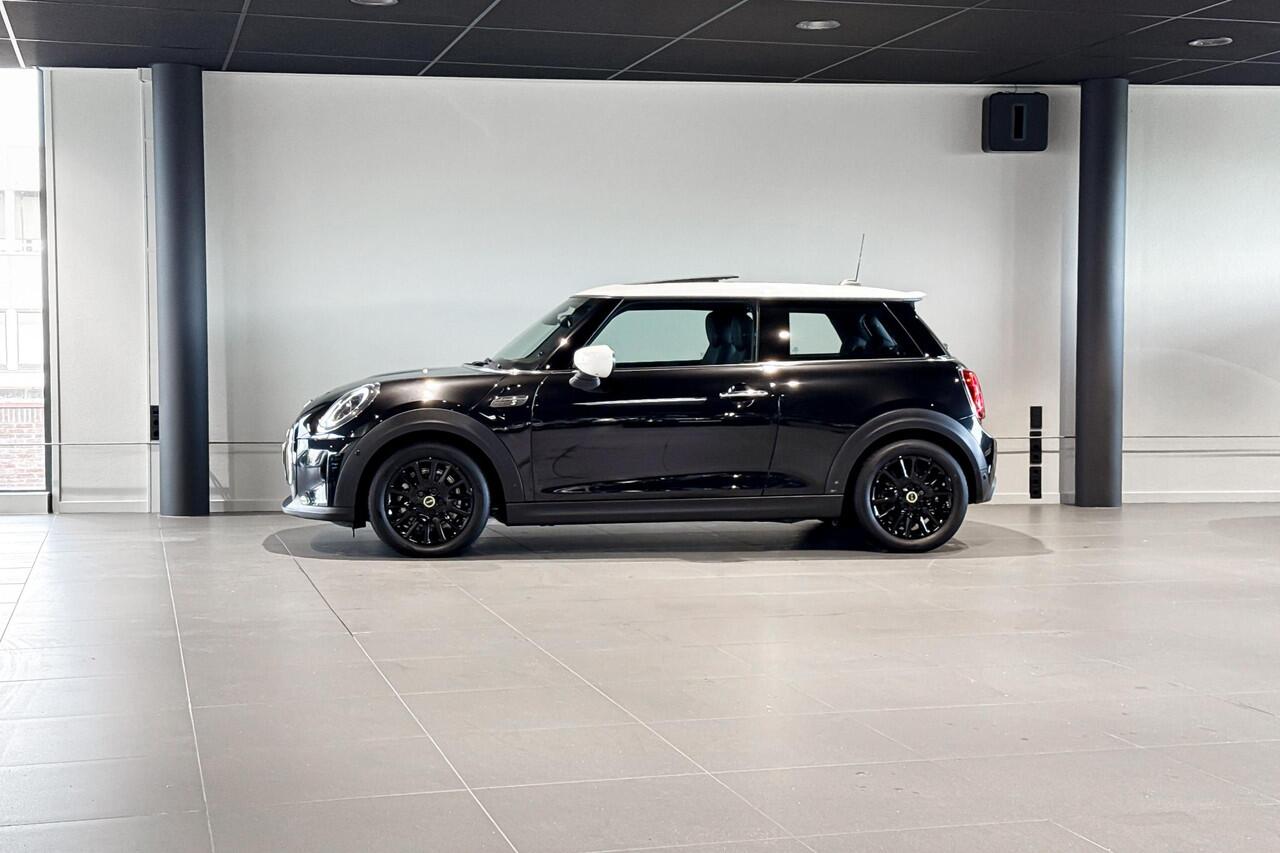 Mini Electric Essential | Glazen Panoramadak | Harman Kardon | Stoelverwarming | Comfort Access |