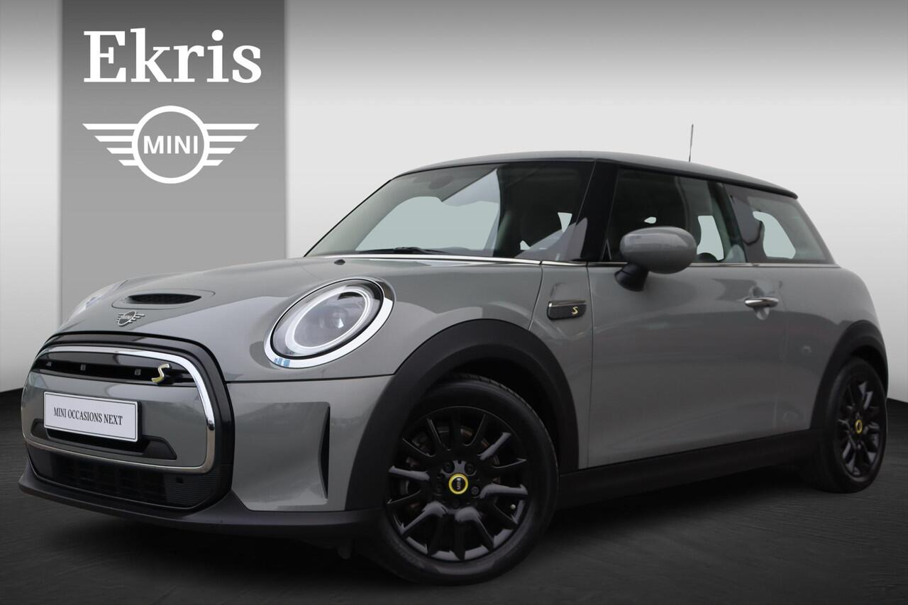 Mini Electric SE | Business Edition Navigatie/ Cruise Control/ Warmtepomp/ Sportstoelen/ Carplay