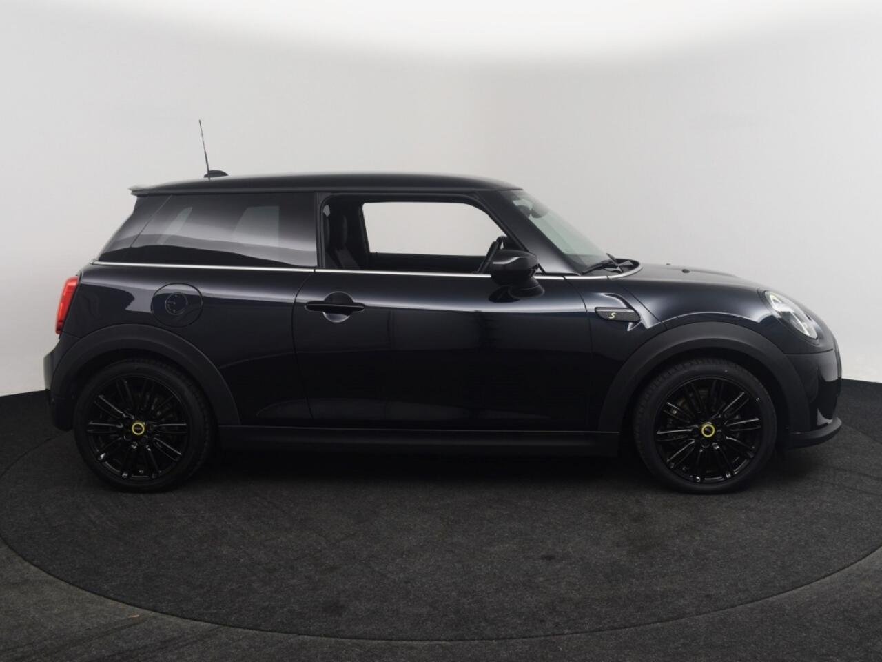 Mini Electric Mini Business Edition 33 kWh | SoH 98% o Volledig Leder o Piano Black
