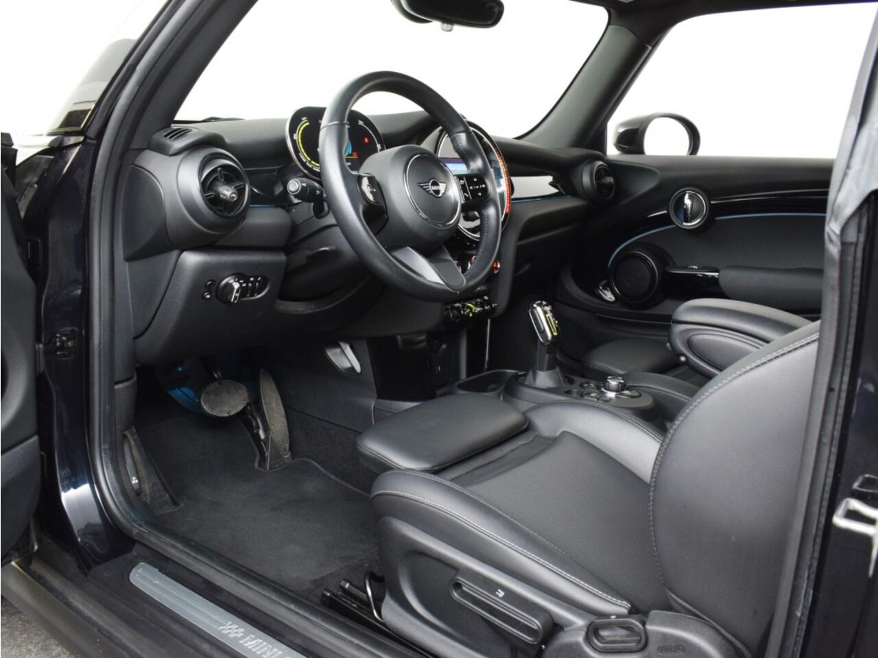 Mini Electric Mini Business Edition 33 kWh | SoH 98% o Volledig Leder o Piano Black