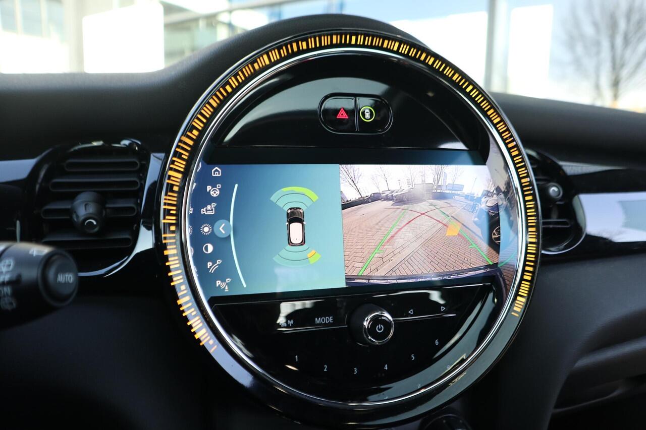 Mini Electric | Panorama Dak | Comfort Access | Achteruitrijcamera | Stoelverwarming