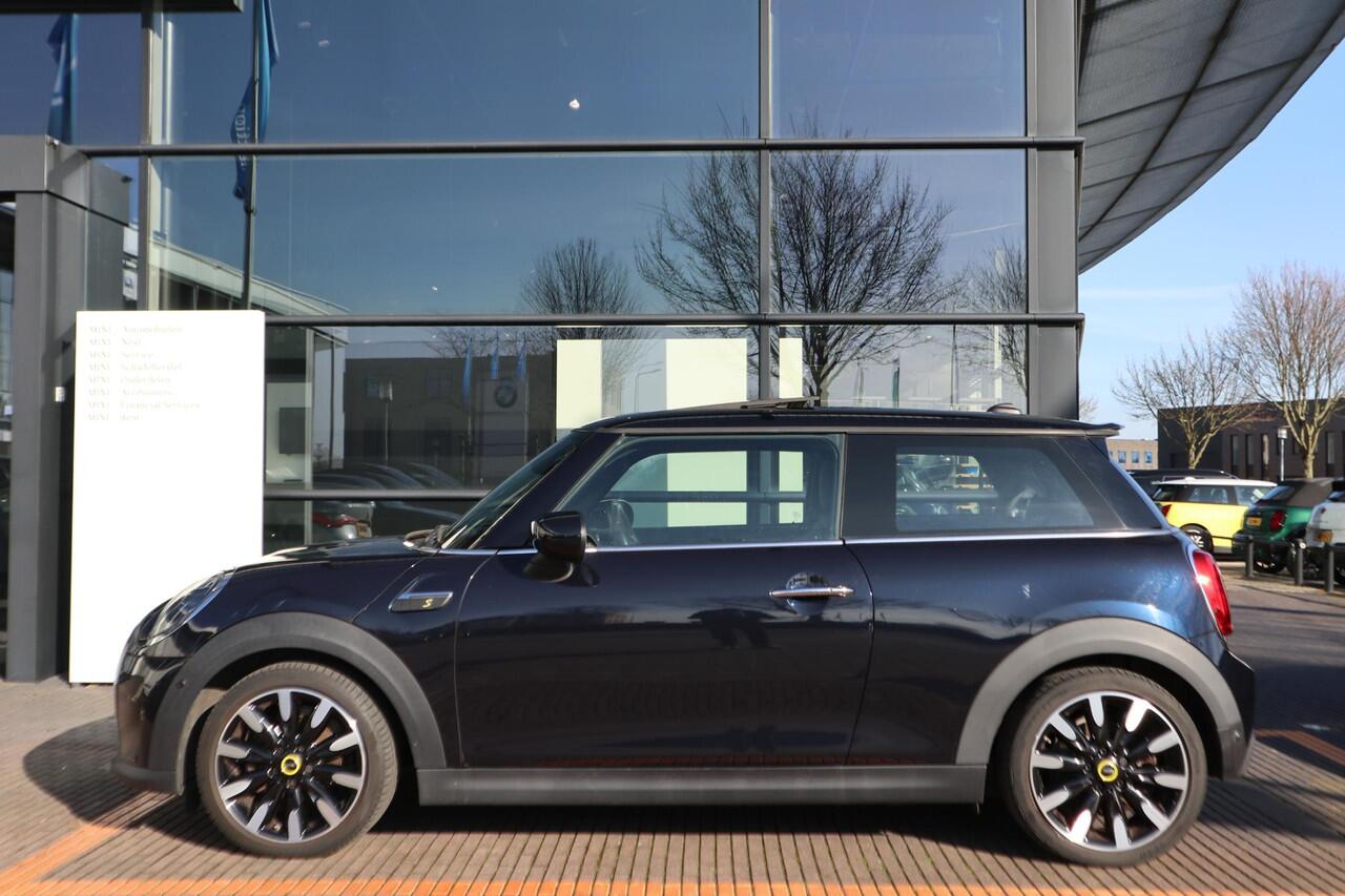 Mini Electric | Panorama Dak | Comfort Access | Achteruitrijcamera | Stoelverwarming