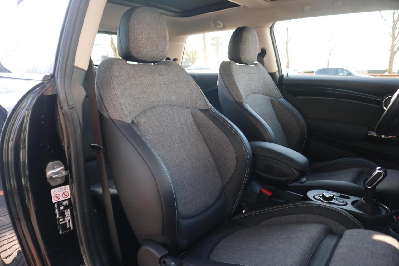 Mini Electric | Panorama Dak | Comfort Access | Stoel- en Stuurverwarming