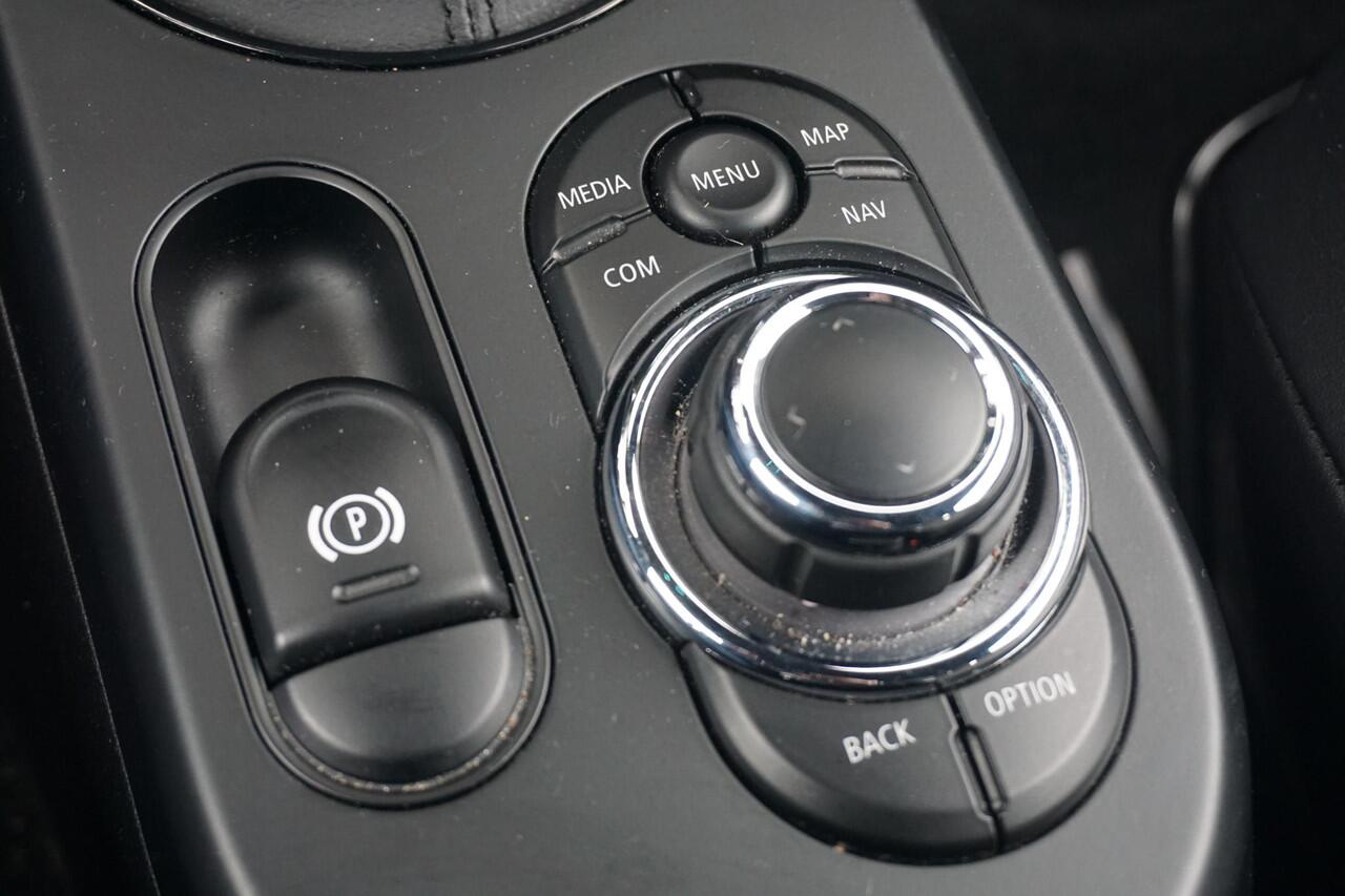 Mini Electric 3-deurs | Navigatiesysteem | Climate Control | Parkeersensoren | Sportstoelen | Regen- en Lichtsensor | NEXT