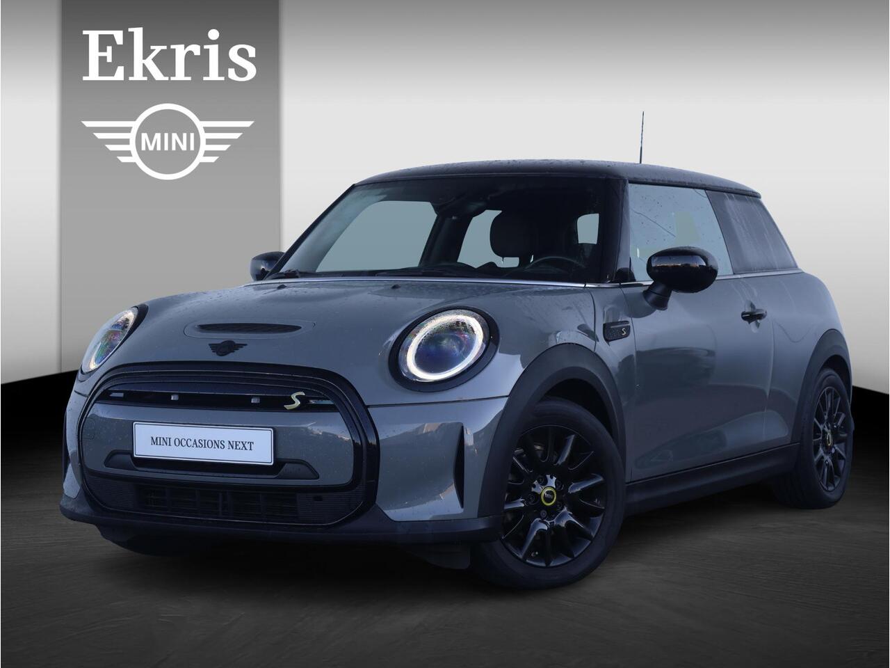 Mini Electric Mini Business Edition 33 kWh Stoelverwarming/ Stuurwiel Verwarming/ Navigatie/ Sportstoelen/ Cruise Control/ Comfort Acces/ Parkeersensoren