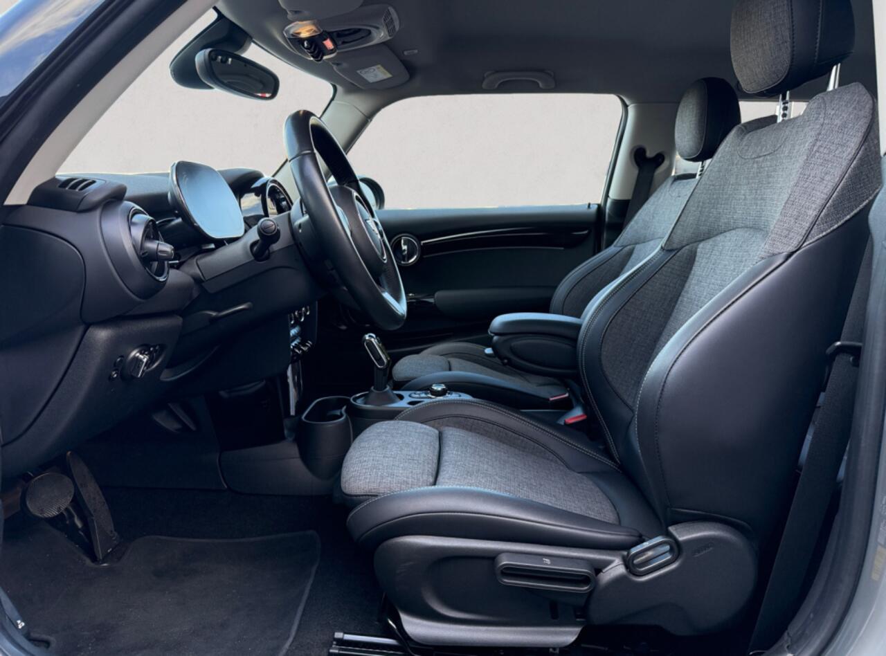 Mini Electric Mini MINI Electric 33 kWh | PARK ASSIST