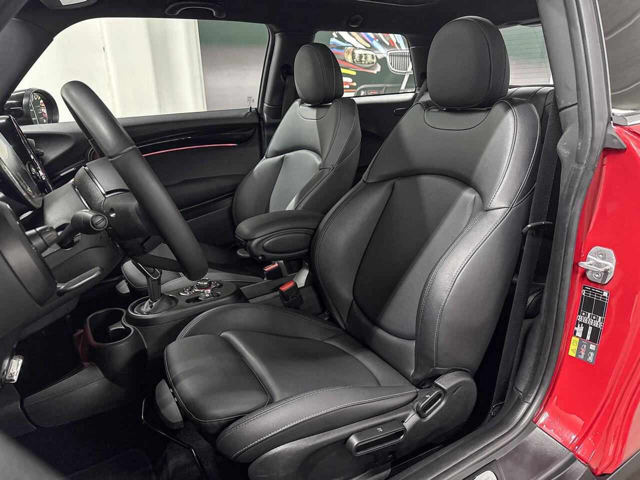 Mini Electric 3-deurs Camden Plus Edition | Panoramadak | Achteruitrijcamera | Harman Kardon