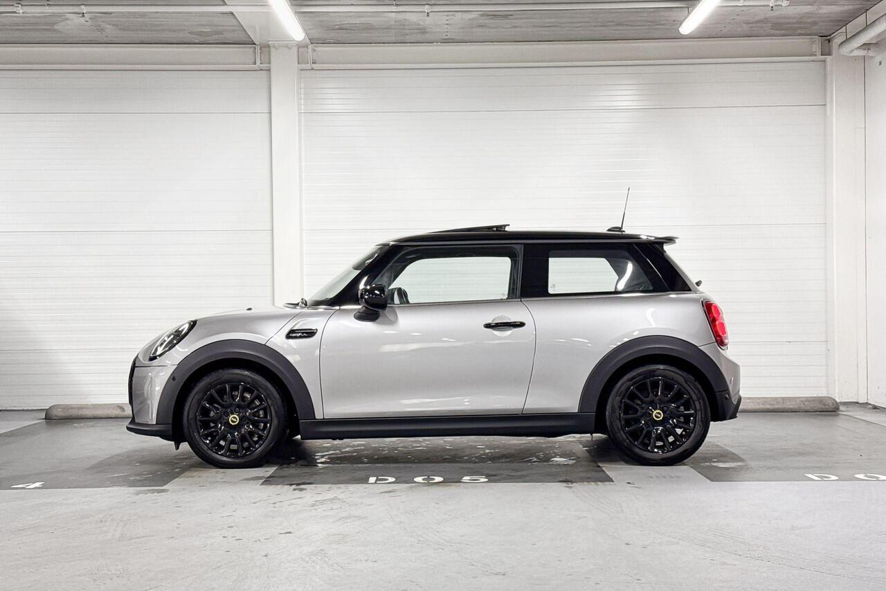 Mini Electric 3-deurs Classic | Stoelverwarming | Achteruitrijcamera | Panoramadak