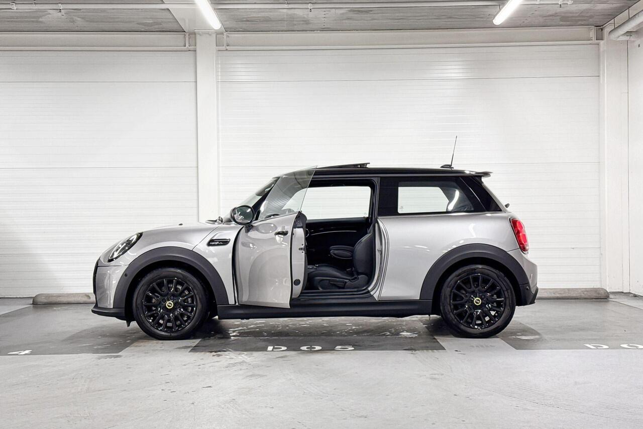 Mini Electric 3-deurs Classic | Stoelverwarming | Achteruitrijcamera | Panoramadak