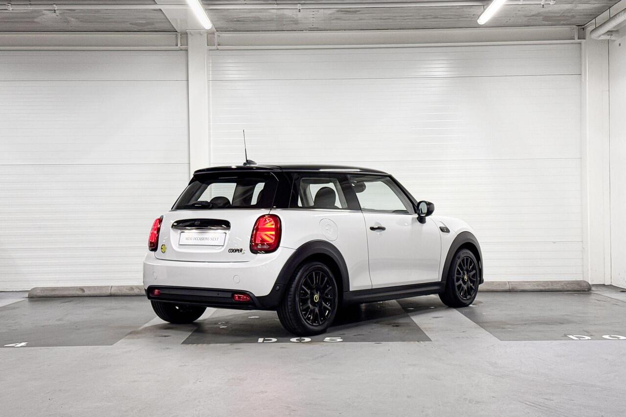 Mini Electric 3-deurs | Park Distance Control | Smartphone-integratie | Sfeerverlichting