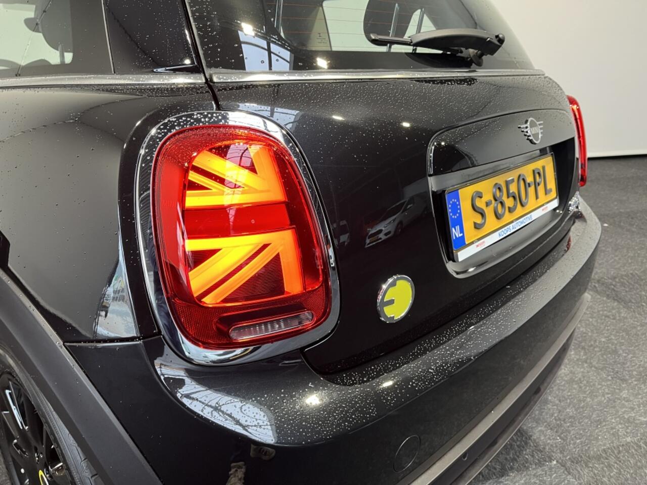 Mini Electric Cooper S Camden edition SOH 99% Carplay 33kwh