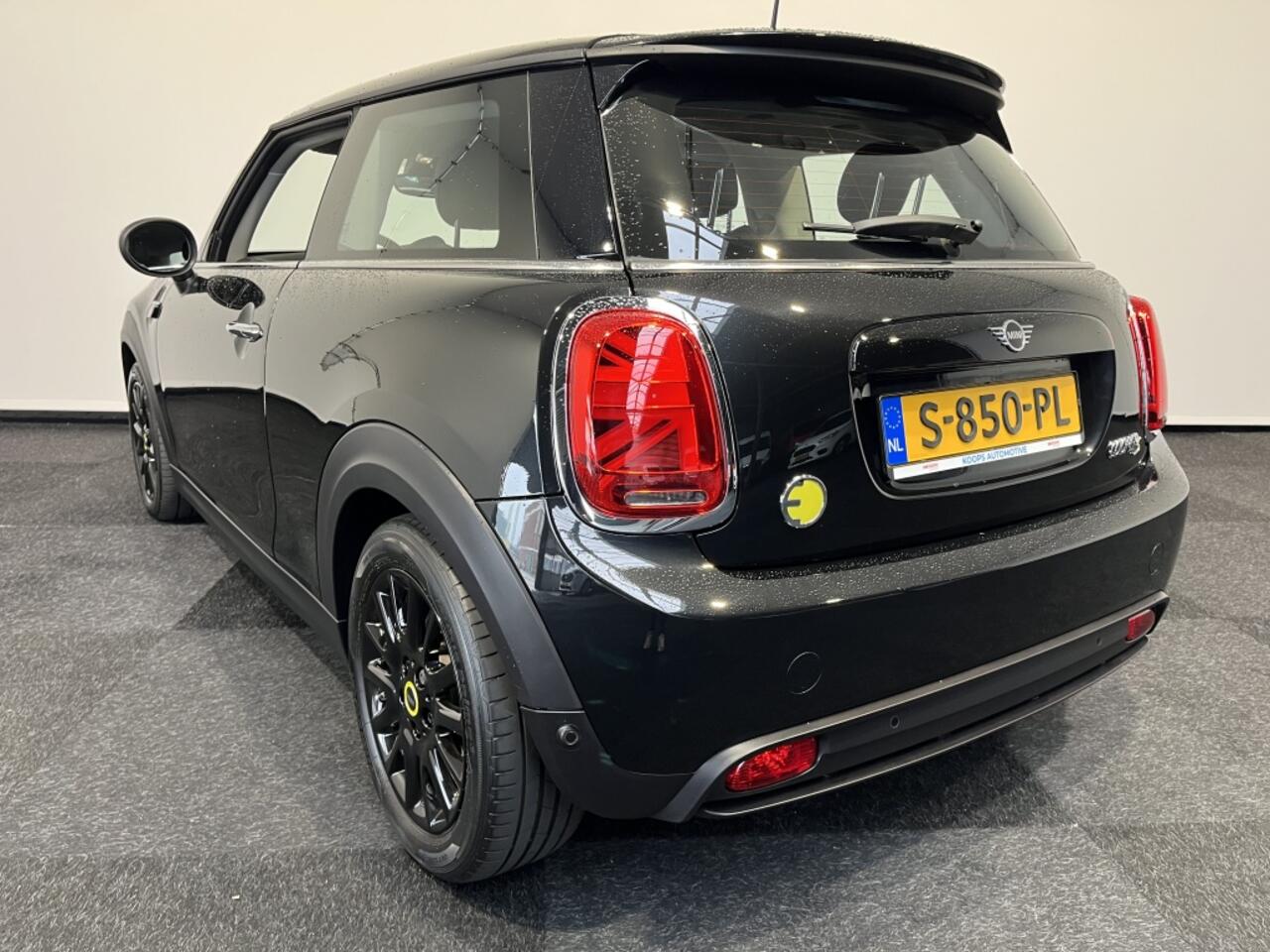 Mini Electric Cooper S Camden edition SOH 99% Carplay 33kwh