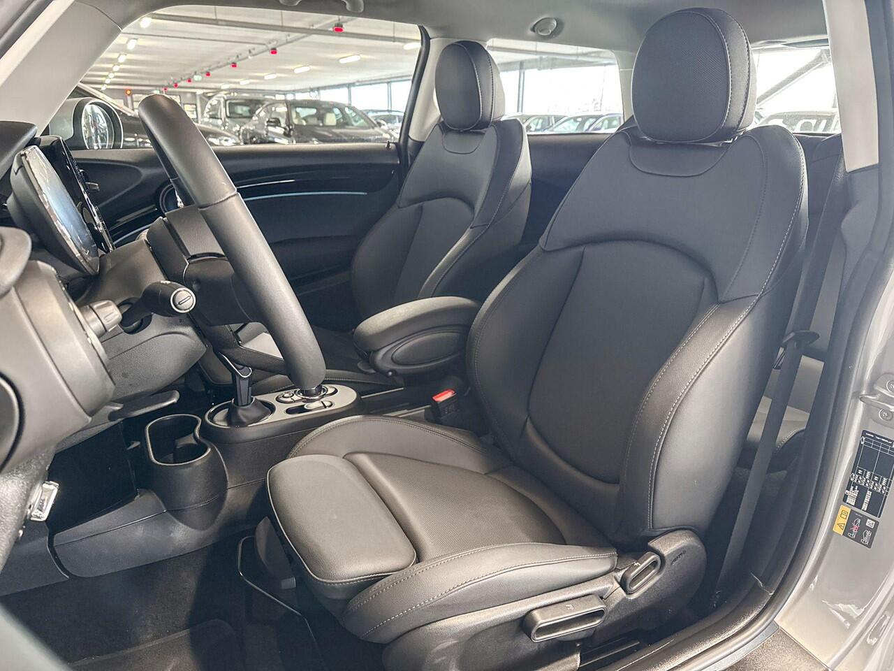 Mini Electric Essential 33 kWh