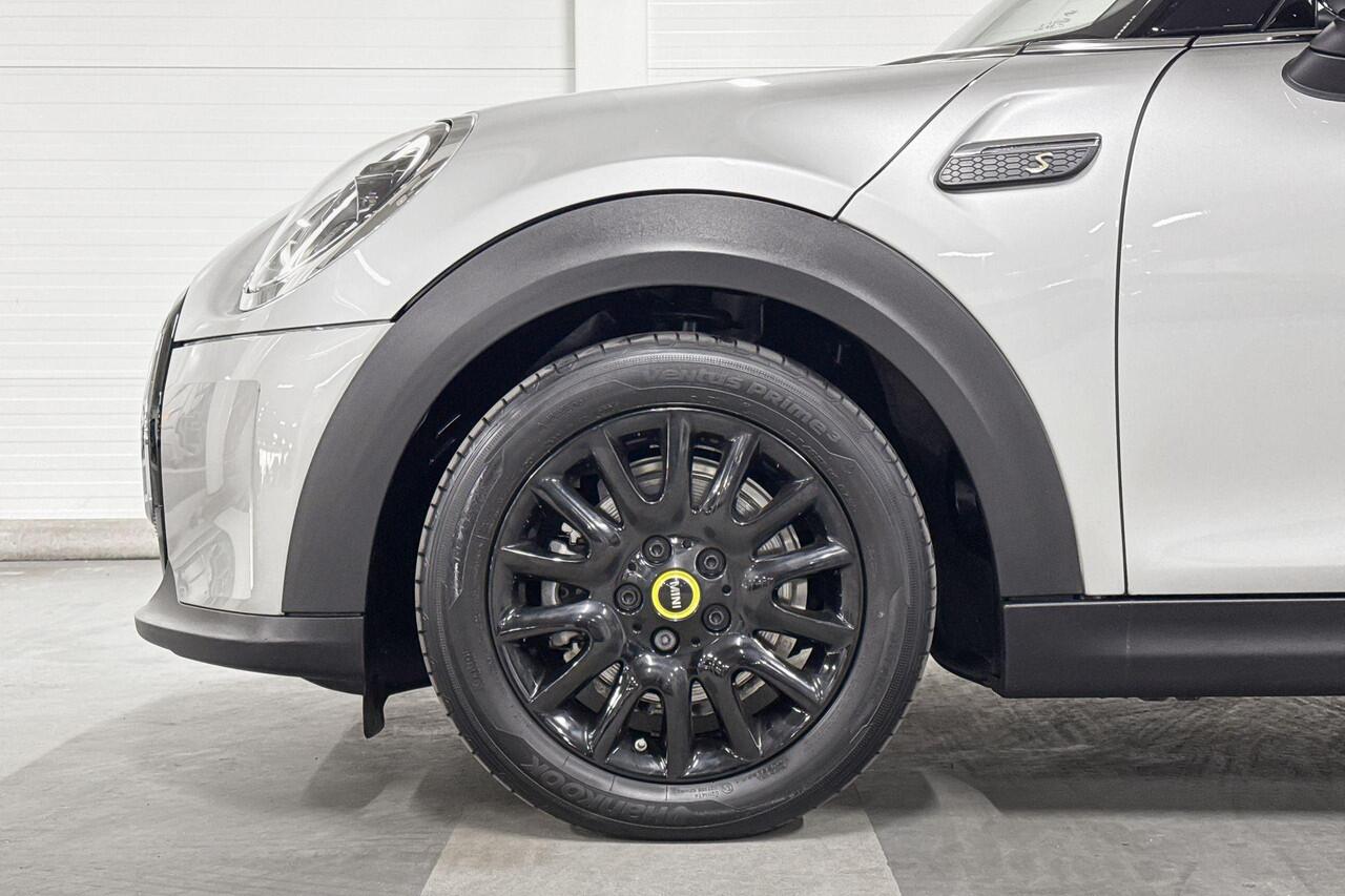 Mini Electric 3-Deurs Camden Edition | Cruise control | Stoelverwarming | Comfort access