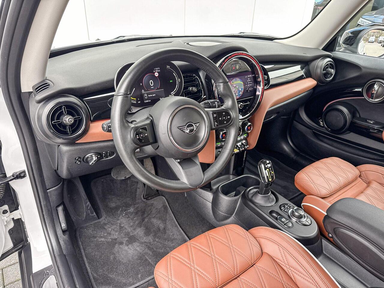Mini Electric Camden Edition 33 kWh | Selections 1500