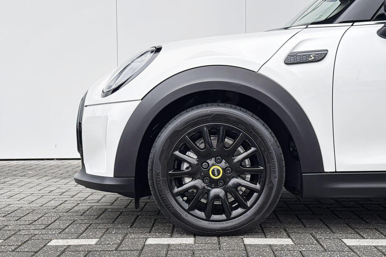 Mini Electric Camden Edition 33 kWh | Selections 1500