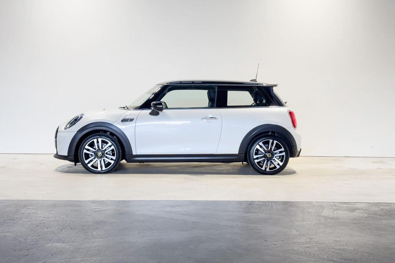Mini Electric Essential 33 kWh