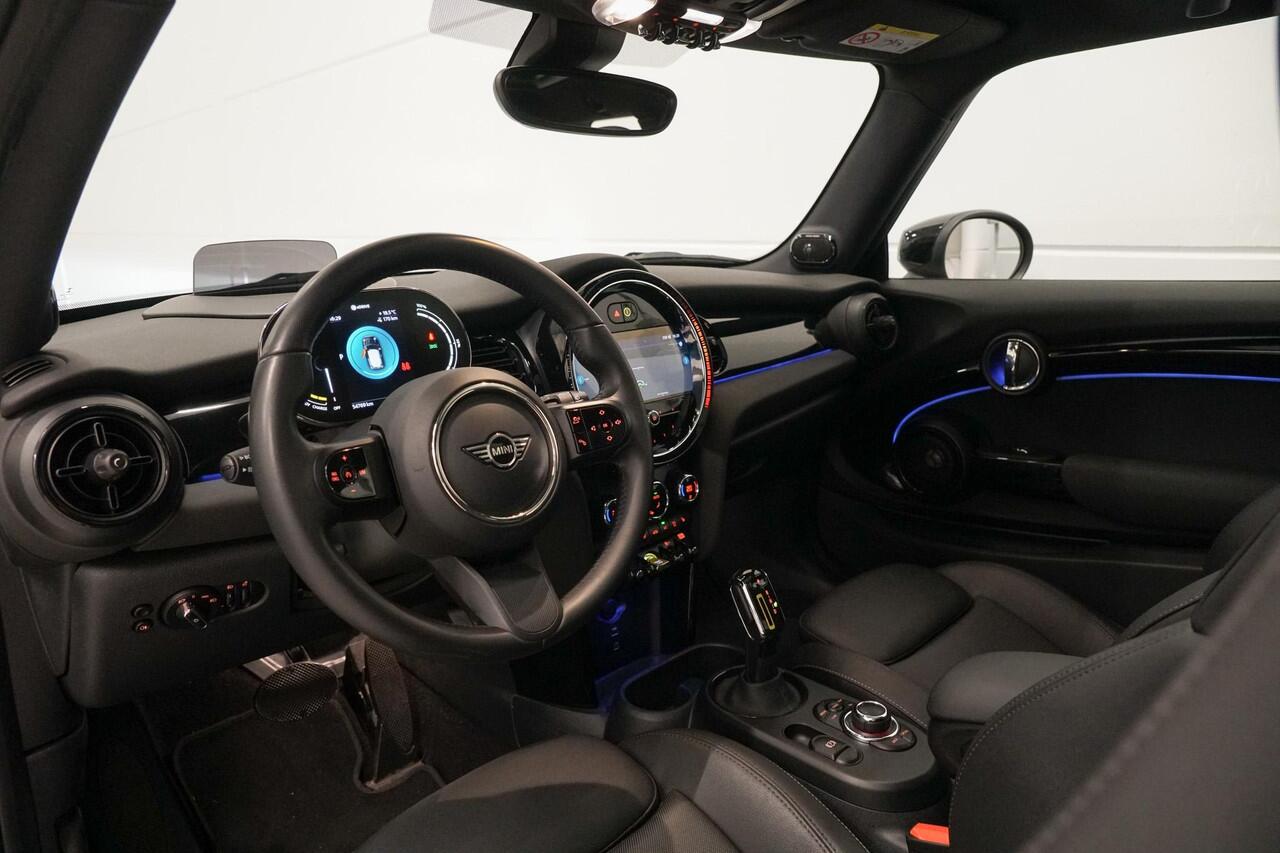 Mini Electric Mini 33 kWh Panoramadak | Harman Kardon | Head Up
