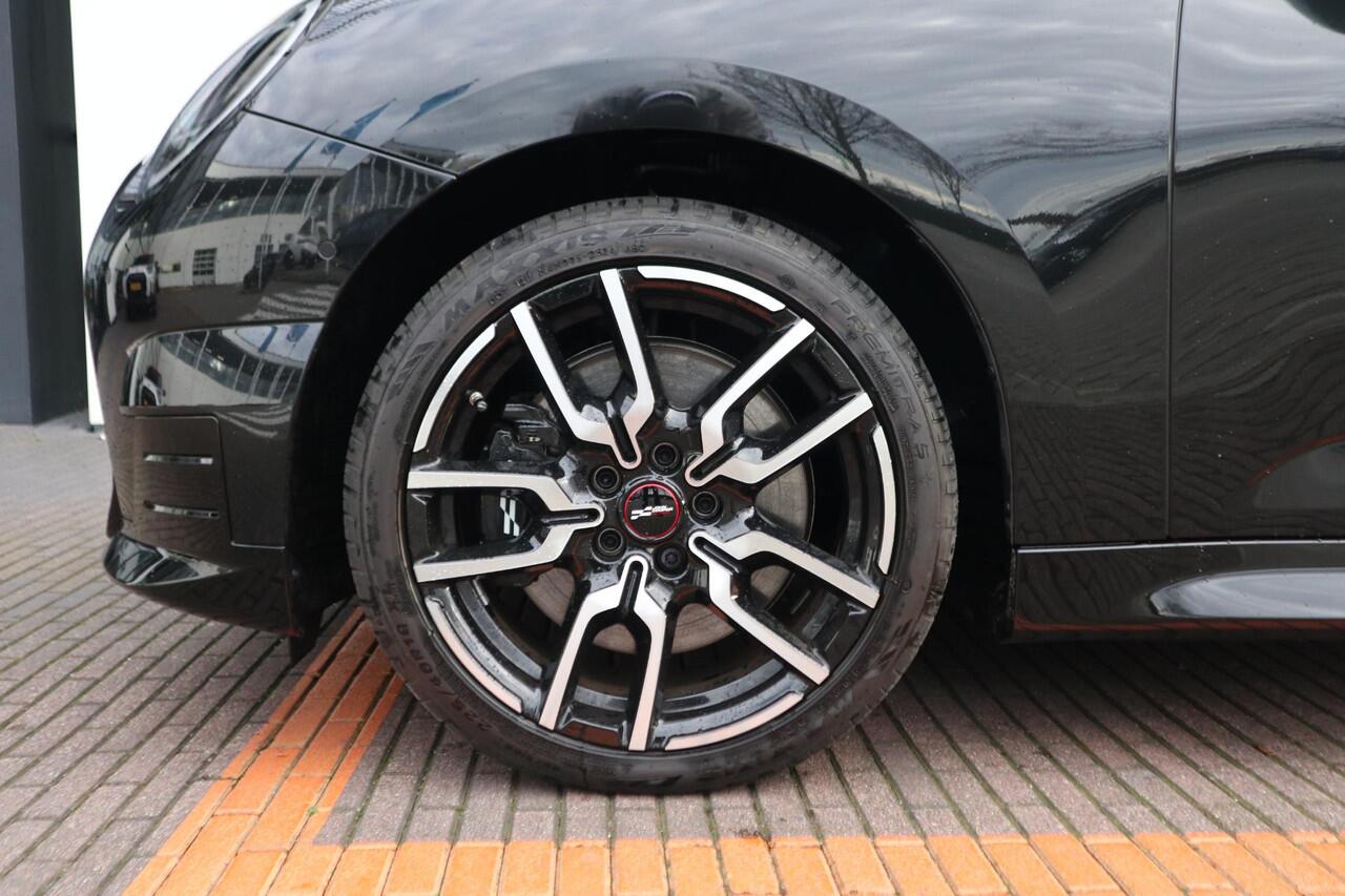 Mini Electric Cooper SE John Cooper Works | Stoel- en stuurverwarming | Comfort Access | Panorama Dak | Head-Up Display