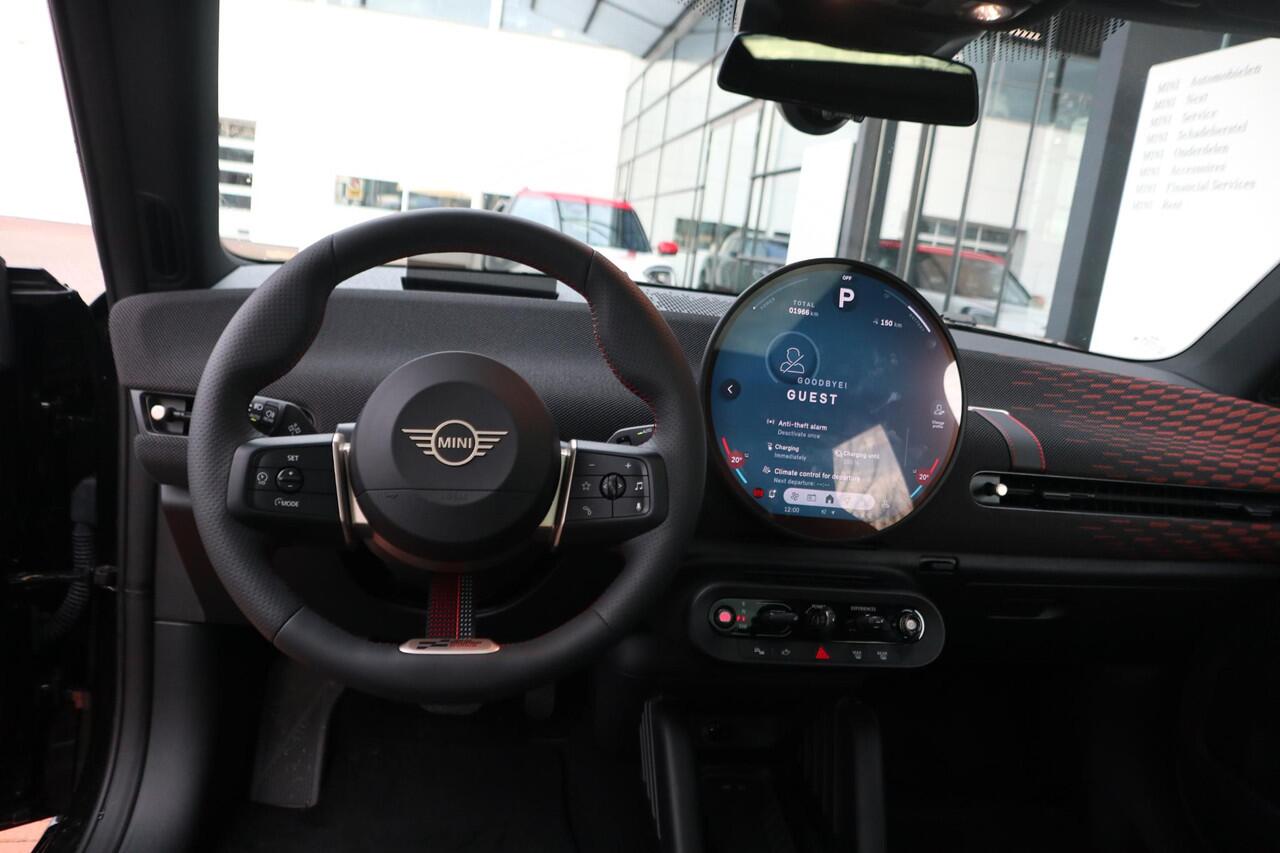 Mini Electric Cooper SE John Cooper Works | Stoel- en stuurverwarming | Comfort Access | Panorama Dak | Head-Up Display
