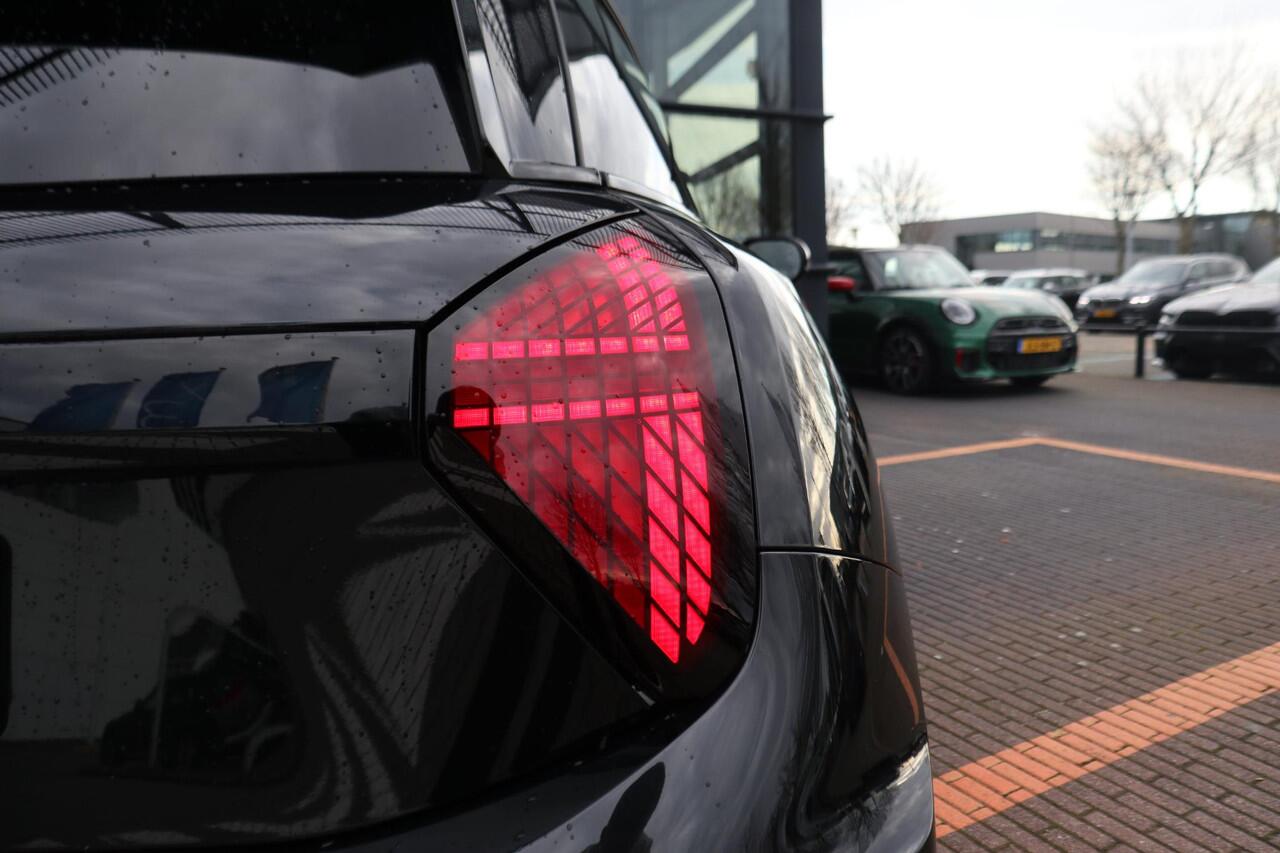 Mini Electric Cooper SE John Cooper Works | Stoel- en stuurverwarming | Comfort Access | Panorama Dak | Head-Up Display