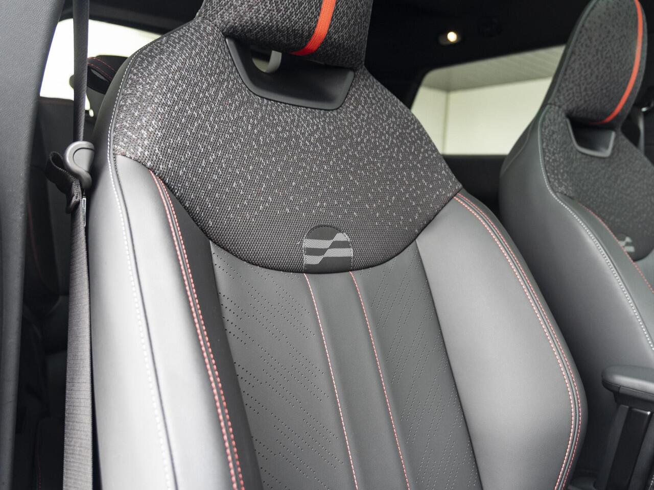 Mini Electric 3-deurs Cooper SE JCW + XL pakket +360 camera + stoel en stuurverwarming