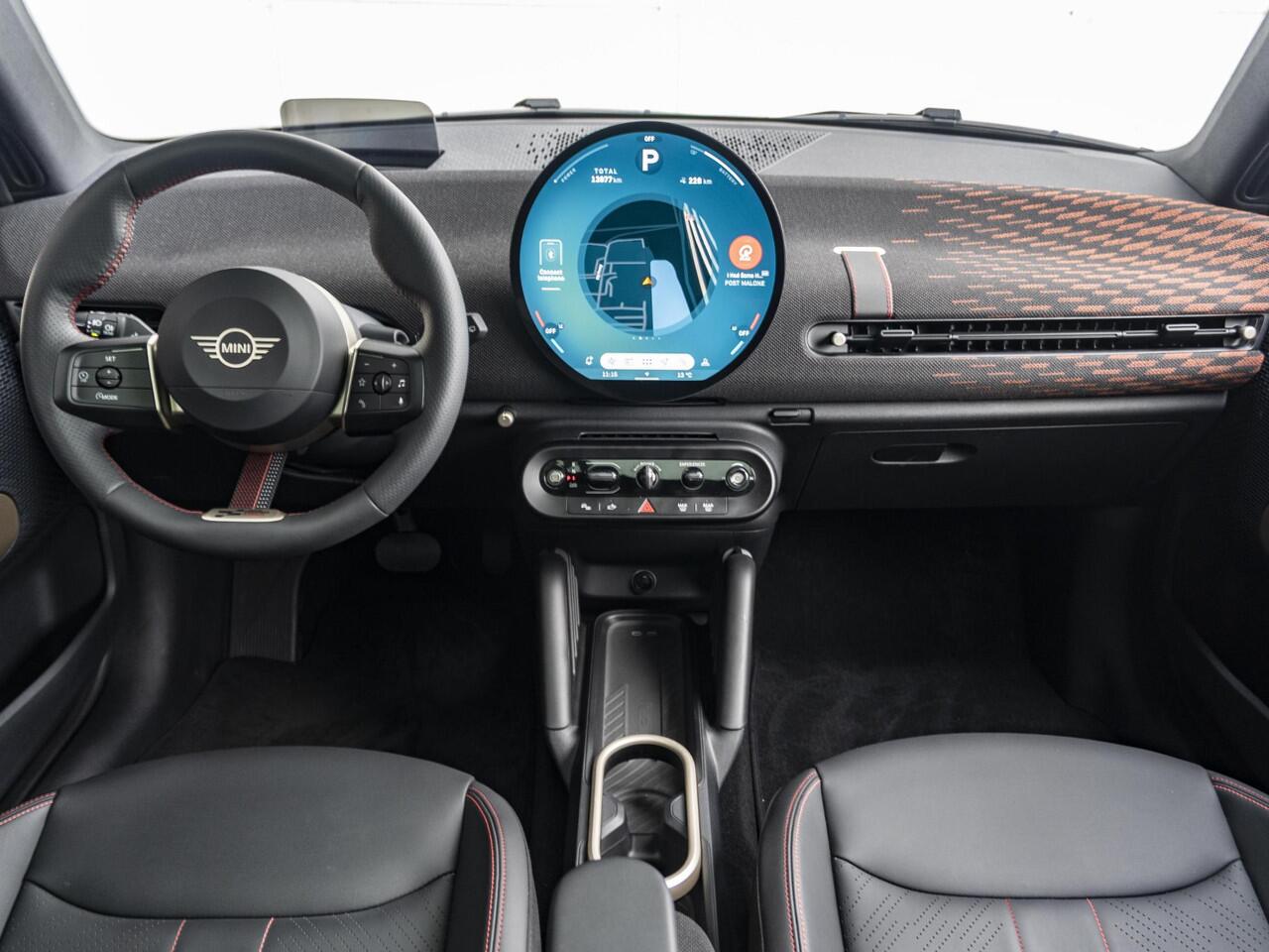 Mini Electric 3-deurs Cooper SE JCW + XL pakket +360 camera + stoel en stuurverwarming