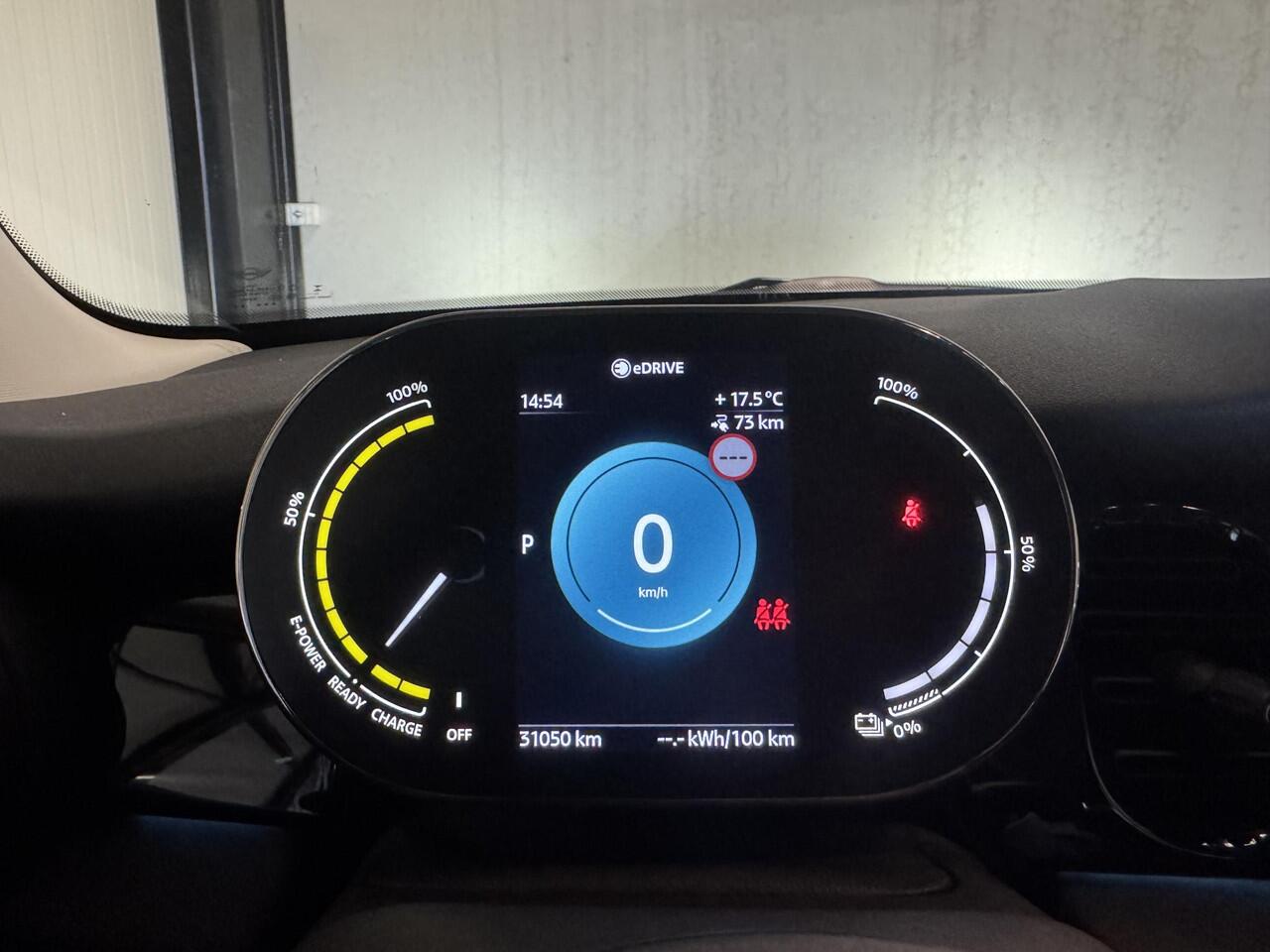 Mini Electric Mini Cooper SE 33 kWh | navi-carplay | led | sportzetels | SOH 99% |