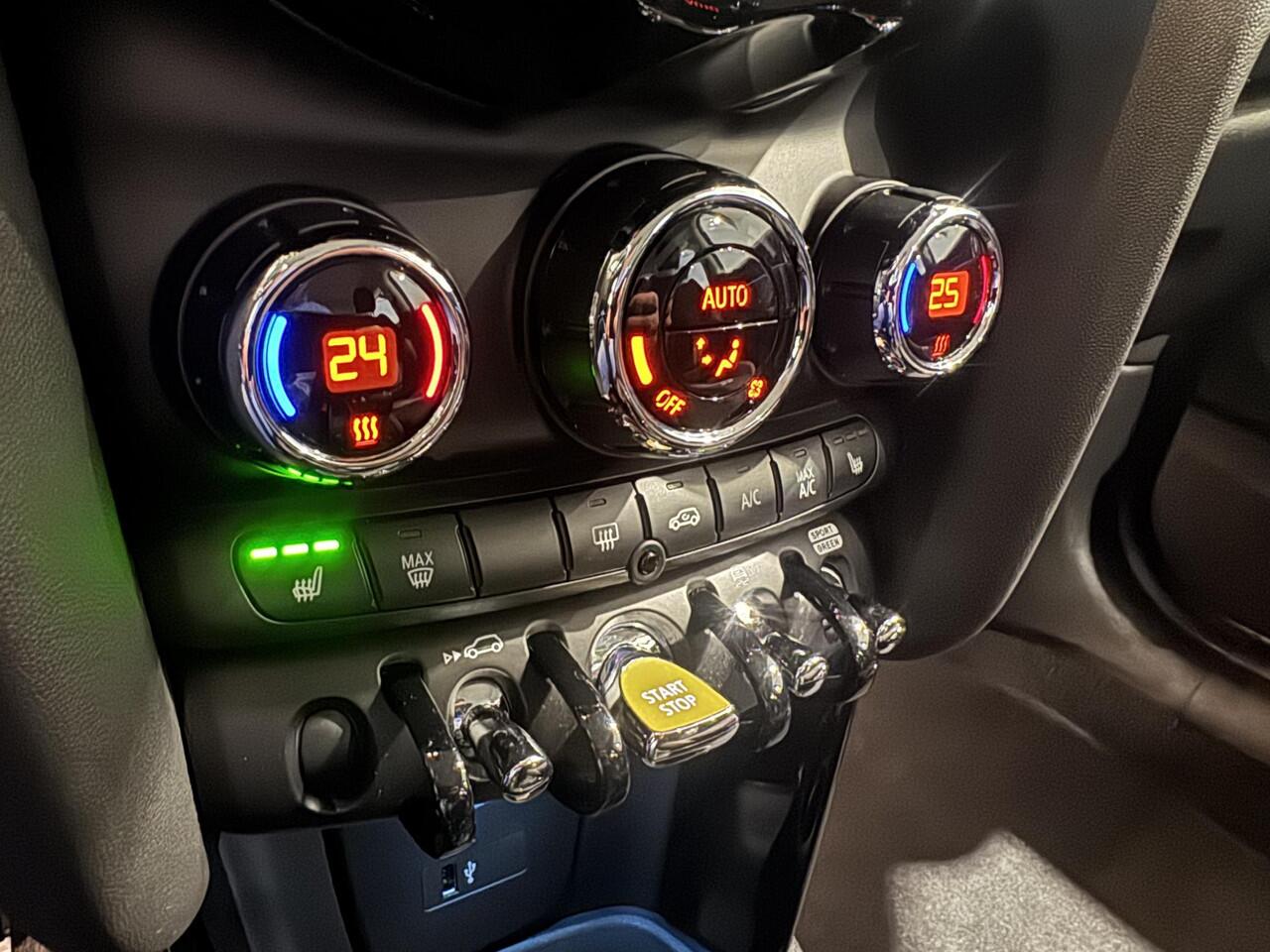 Mini Electric Mini Cooper SE 33 kWh | navi-carplay | led | sportzetels | SOH 99% |