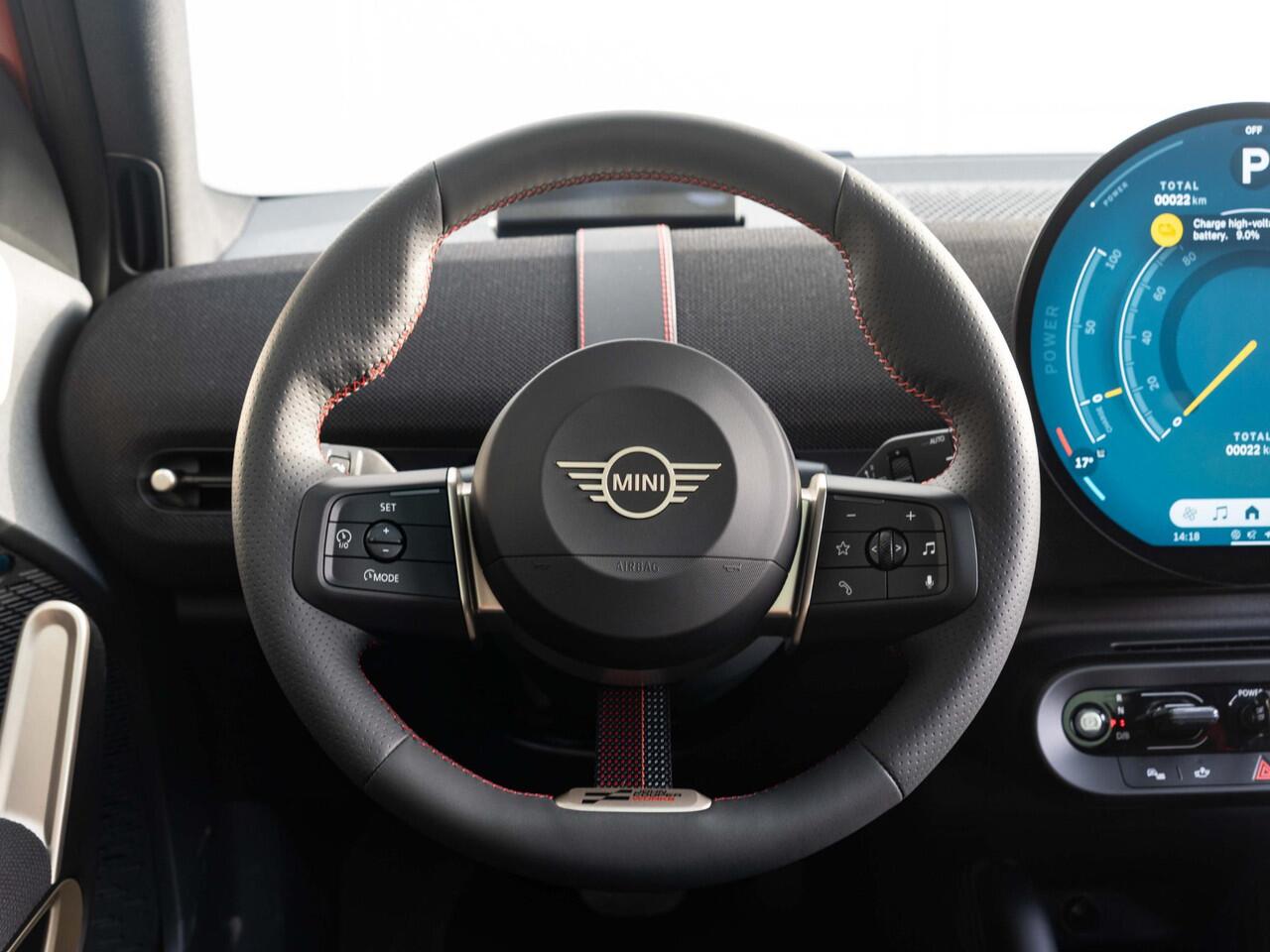 Mini Electric Aceman SE John Cooper Works Trim + Package XL