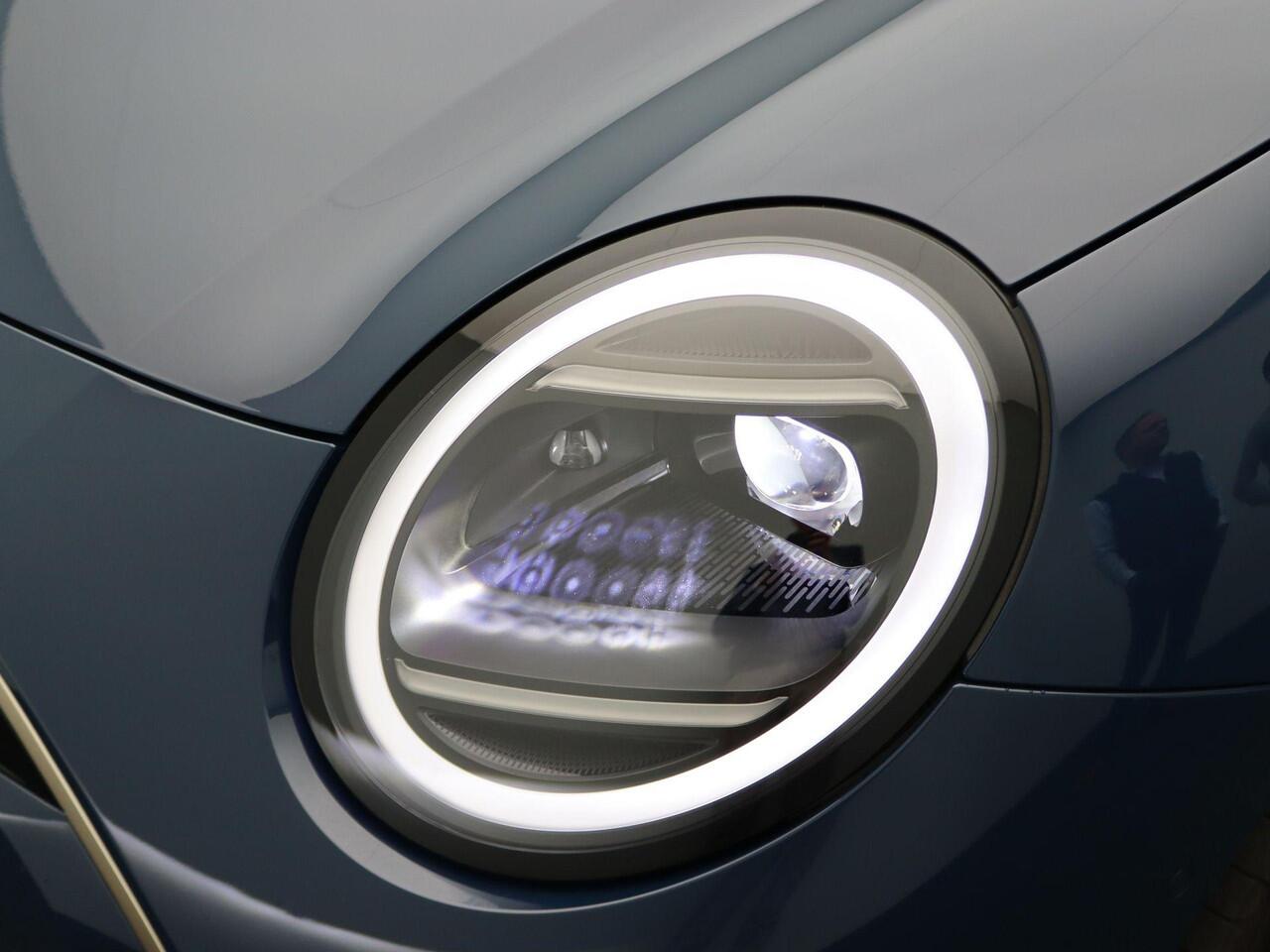 Mini Electric Mini Cooper SE Favoured M 54.2 kWh