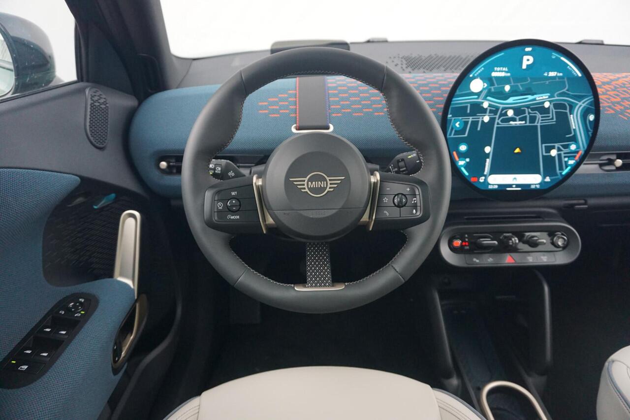 Mini Electric Aceman SE Favoured Trim | Pakket M