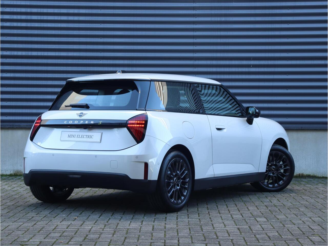 Mini Electric Cooper SE Essential