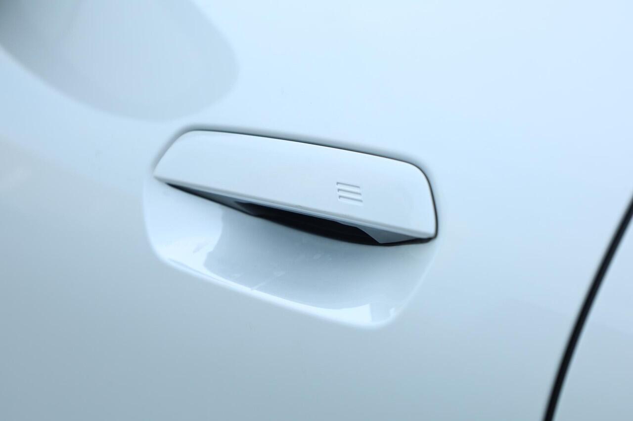 Mini Electric Mini Aceman SE John Cooper Works M 54.2 kWh Comfort Access/ Verwarmd Stuurwiel/ Panoramadak/ Head-Up/ Stoelverwarming/ 18"LMV