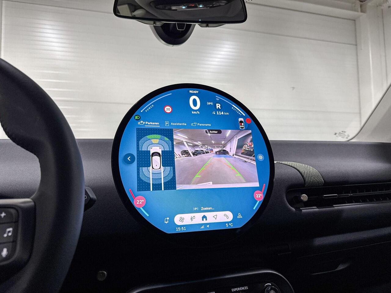 Mini Electric 3-deurs Cooper SE | Essential Trim | Achteruitrijcamera | Apple Carplay