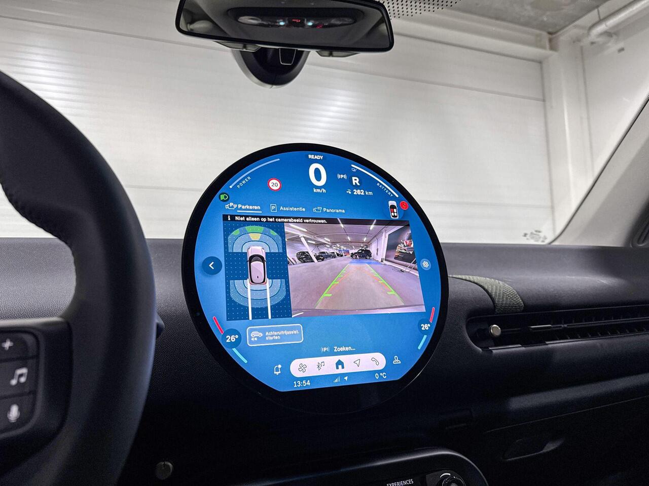 Mini Electric 3-deurs Cooper SE | Essential Trim | Achteruitrijcamera | Apple Carplay