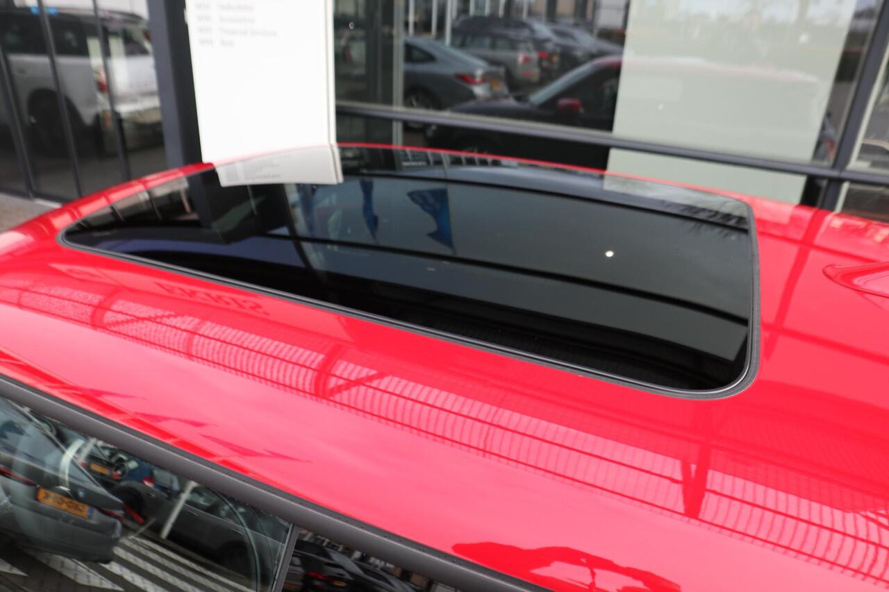 Mini Electric JCW | John Cooper Works Trim + Pakket L