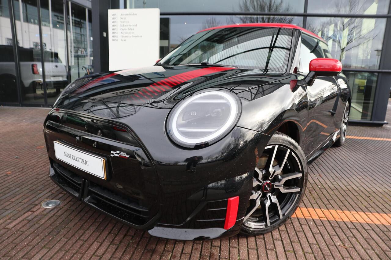 Mini Electric JCW | John Cooper Works Trim + Pakket L
