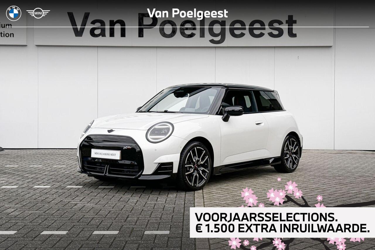 Mini Electric Cooper SE John Cooper Works M 54.2 kWh | Pakket M | Selections 1500
