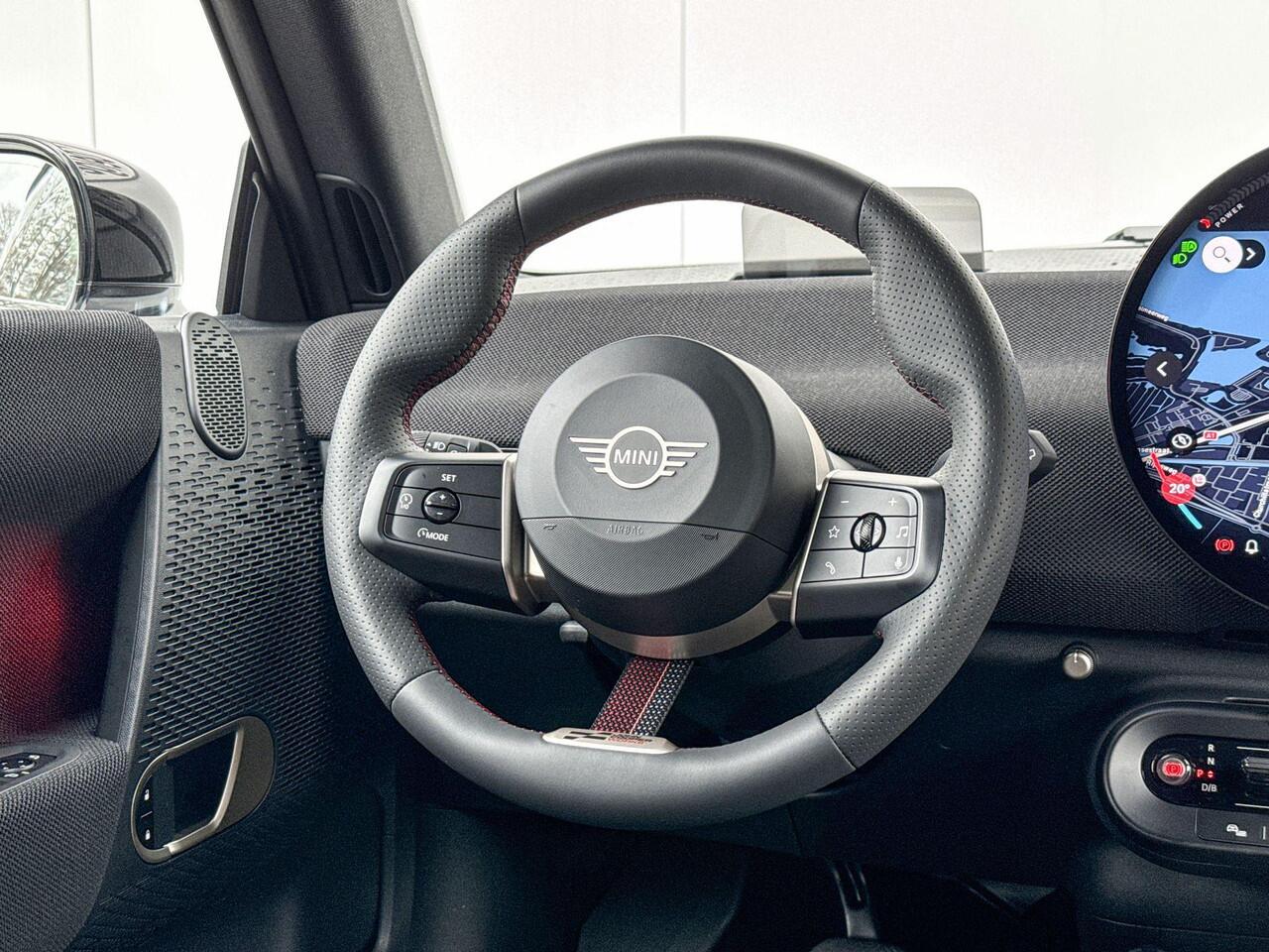 Mini Electric Cooper SE John Cooper Works M 54.2 kWh | Pakket M | Selections 1500