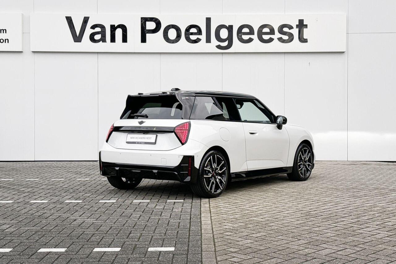 Mini Electric Cooper SE John Cooper Works M 54.2 kWh | Pakket M | Selections 1500