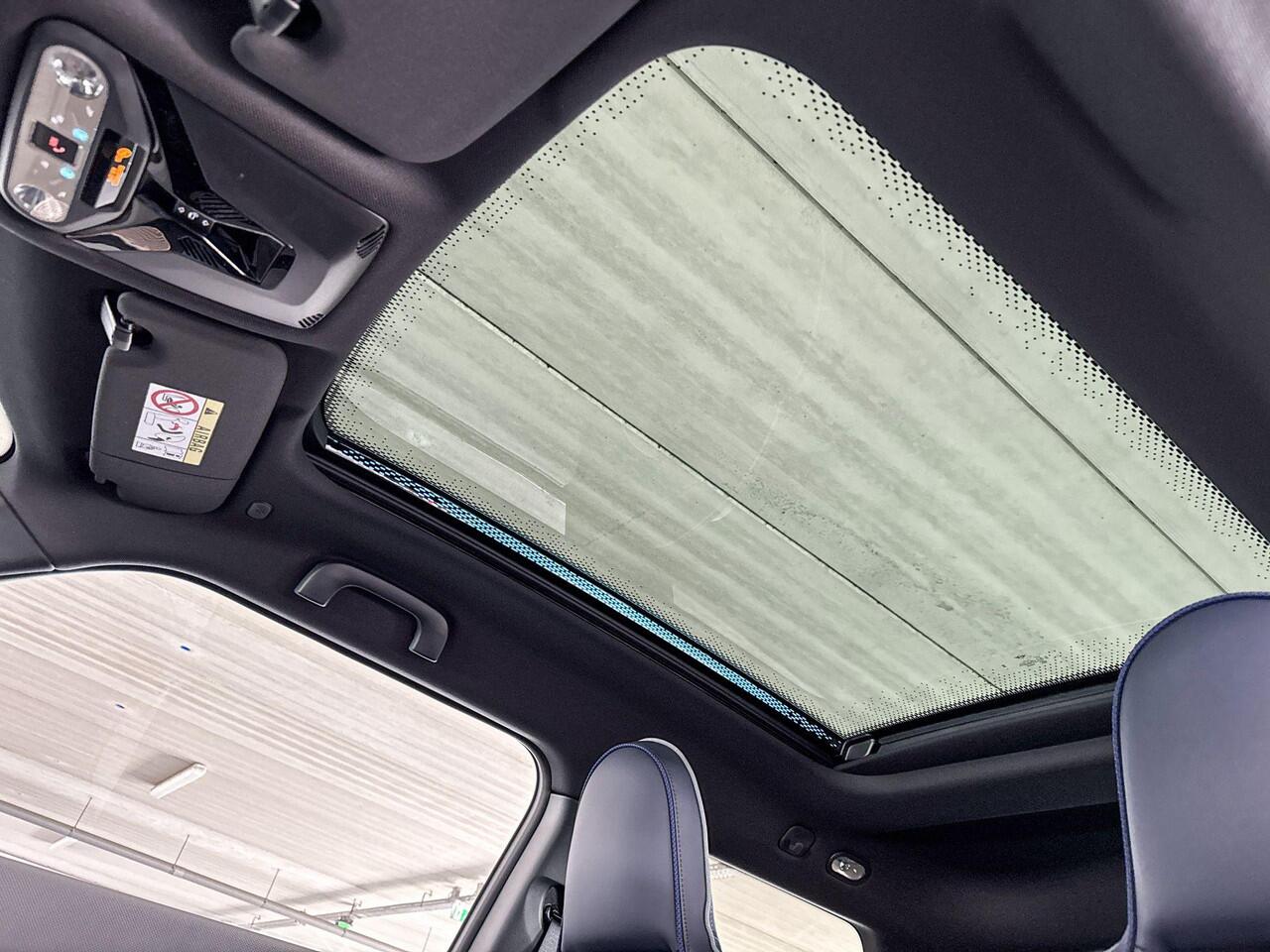 Mini Electric Cooper 3-deurs Cooper E Favoured L 40.7 kWh - Boost Deals