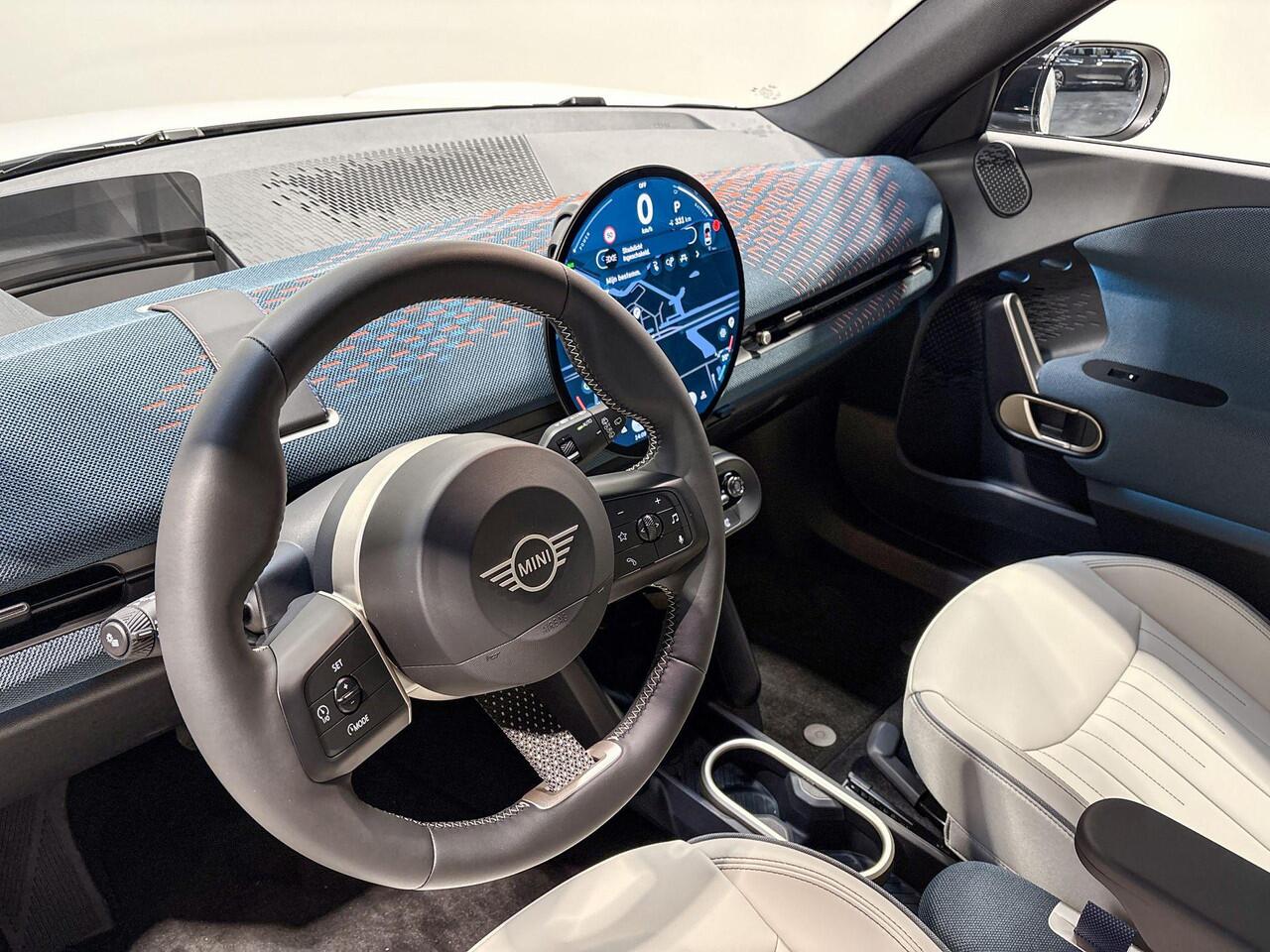 Mini Electric Aceman SE Favoured S Plus 54.2 kWh