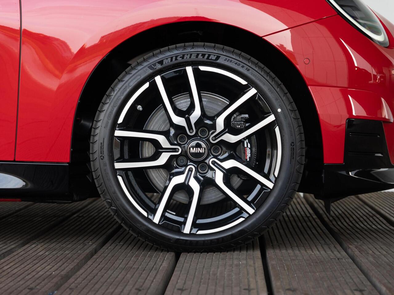 Mini Electric Cooper SE John Cooper Works Trim | Pakket L | Panoramadak | Harman Kardon