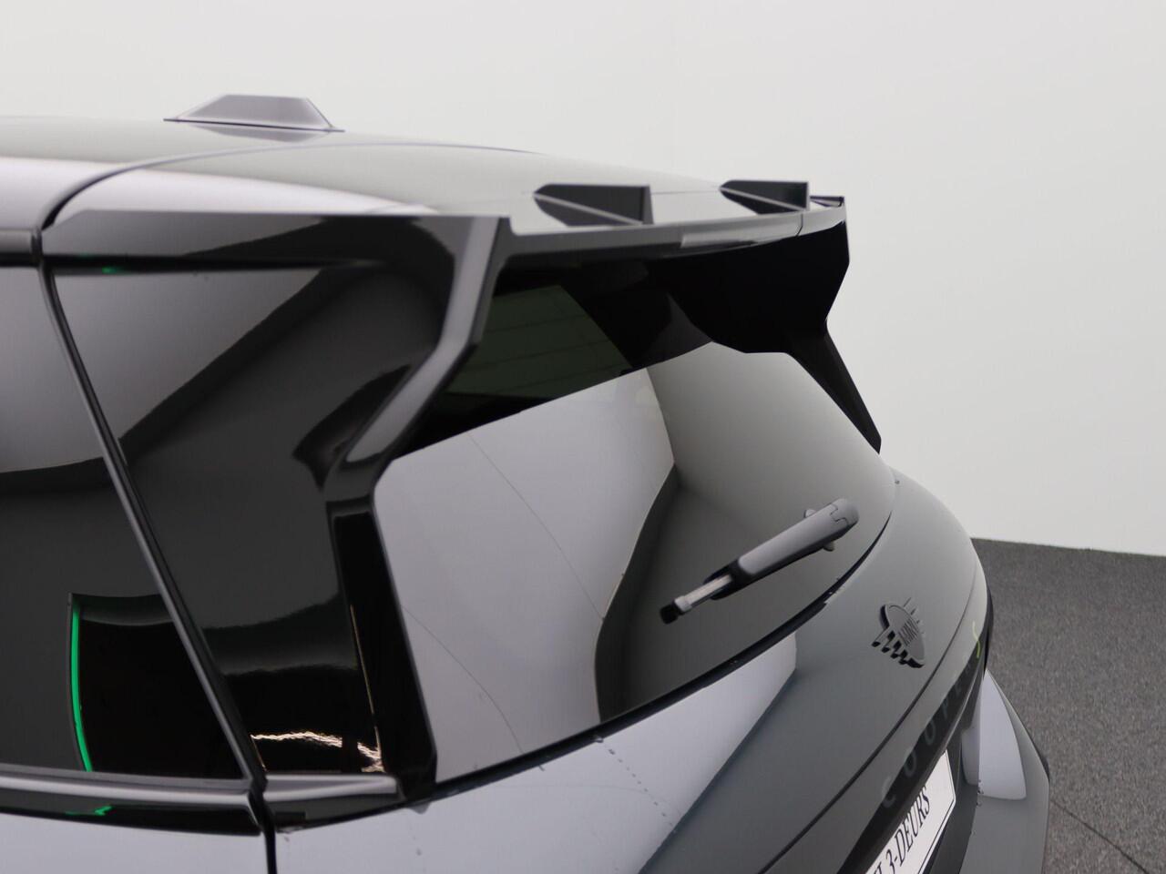 Mini Electric Cooper SE John Cooper Works Trim | XL pakket | Panoramadak | Sportstoelen | Harman Kardon