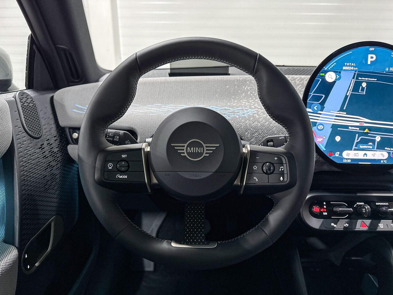 Mini Electric Cooper 3-deurs Cooper SE Favoured M 54.2 kWh